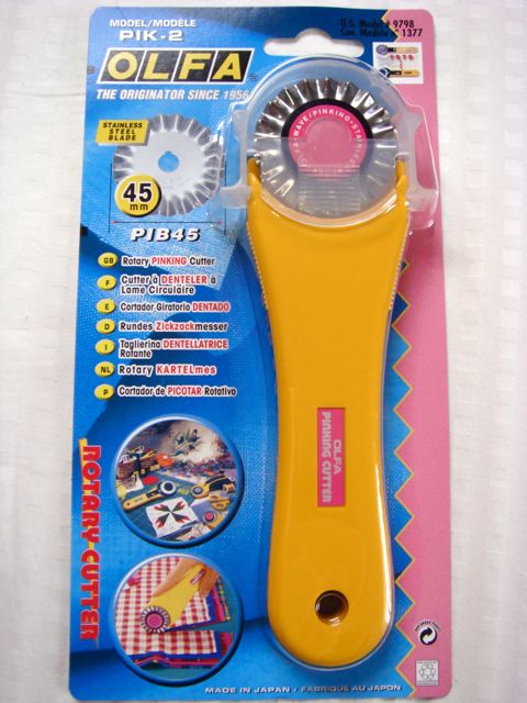 Olfa 45mm Pinking Rotary Cutter (PIK-2) - Midnight Crafts